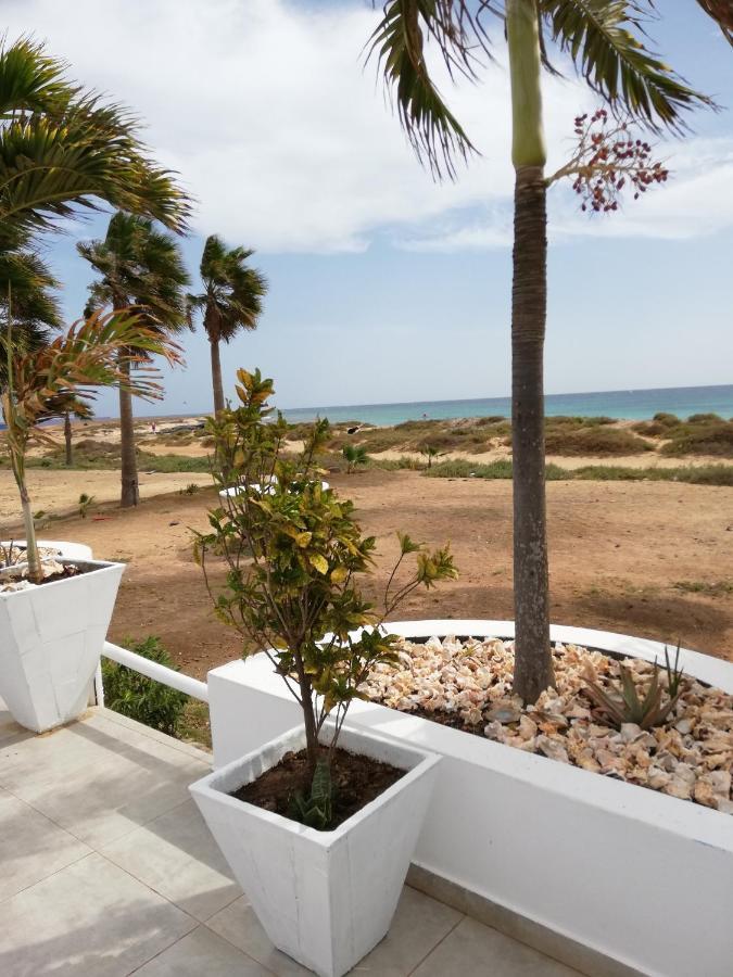 Adult Only Beachfront 2 Bedroom Apartment Santa Maria Airport Pick Up, Aircon, Unlimited Wifi Ideal For Remote Working And Long Stay Luaran gambar